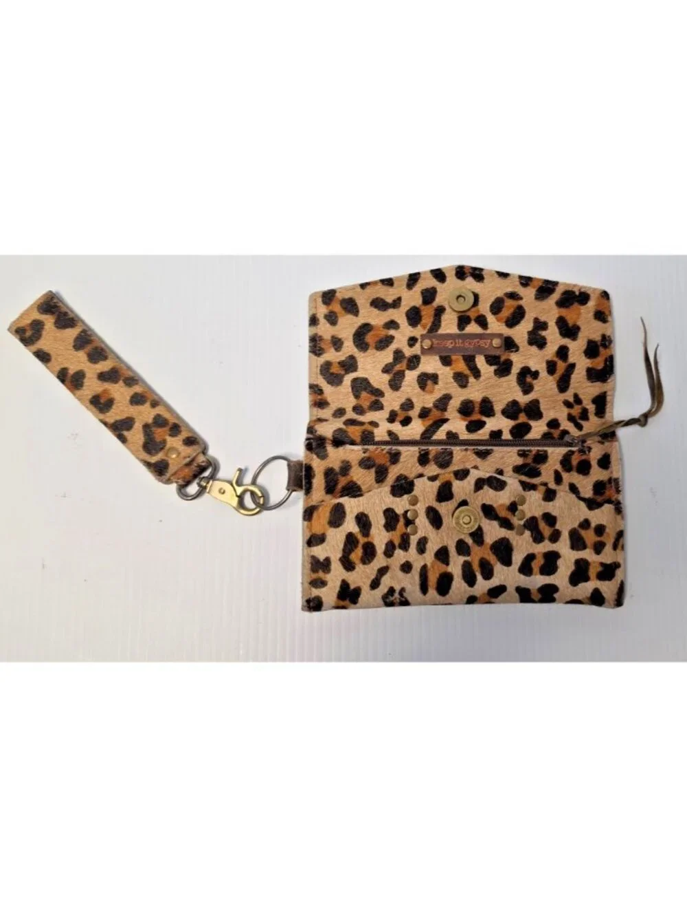 Keep It Gypsy Leopard Print Clutch Faux Fur Zip Closure & Detachable Strap